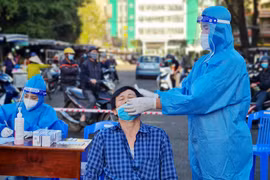 Thông tin dịch tễ 19 trường hợp dương tính với SARS-CoV-2 tại Pleiku ngày 15-12