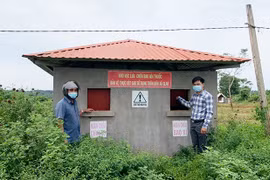 Nỗ lực thu gom rác thải nguy hại