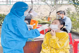 "Sống chung" với vi rút