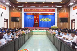 Thường trực Thành ủy Pleiku đối thoại với cán bộ, đoàn viên, thanh niên