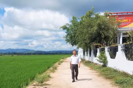 Phú Thiện nỗ lực kiên cố hóa đường giao thông nông thôn và kênh mương