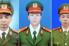Truy tặng Huân chương Chiến công hạng Nhất cho 3 chiến sĩ dũng cảm hy sinh khi chữa cháy