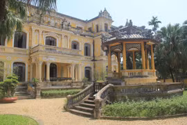 Pháp tài trợ 843 triệu đồng tu bổ phần mái Khải Tường lâu thuộc cung An Định ở cố đô Huế