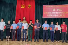 56 học viên hoàn thành lớp bồi dưỡng kiến thức quốc phòng, an ninh đối tượng 3