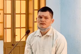 Lãnh 8 năm tù vì chém người