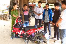 Chi trả chế độ cho người hoạt động không chuyên trách cấp xã, thôn: Tạo động lực cho cán bộ cơ sở