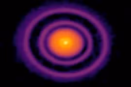 Nghi phát hiện hành tinh trẻ nhất từ trước đến nay