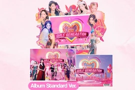 SNSD tặng CD album cho fan Việt