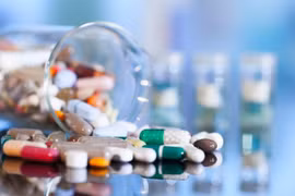 Công ty TNHH phân phối liên hợp Đông Dương nhập chui 3.042 hộp thuốc ung thư thuộc danh mục thuốc độc