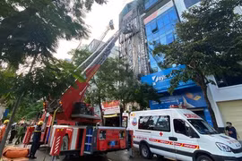 Tổng kiểm tra, thu hồi giấy phép quán karaoke, bar, vũ trường vi phạm về phòng cháy chữa cháy