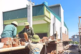 Từ ngày 15-8, hộ nghèo, cận nghèo được hỗ trợ xây nhà mới đến 40 triệu đồng/hộ