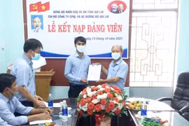 Quan tâm phát triển đảng viên trong doanh nghiệp