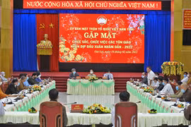 Gia Lai gặp mặt chức sắc, chức việc các tôn giáo