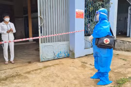 Pleiku giám sát, điều trị gần 1.000 trường hợp F0 tại nhà