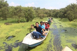 An Giang xây dựng thương hiệu du lịch, phát triển thành ngành mũi nhọn