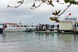 Vụ chìm canô du lịch trên biển Cửa Đại: 13 người đã tử vong