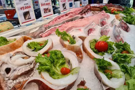 Bình ổn giá hàng hóa, không để giá "phi mã" sau Tết Nguyên đán