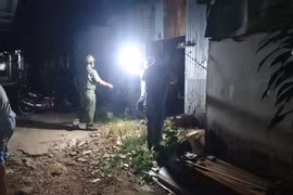 Điều tra vụ người đàn ông tử vong bất thường trong căn nhà bỏ hoang mùng 5 tết