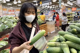 Giảm VAT: Đừng "chặc lưỡi", 49.000 tỉ tiền chứ không ít