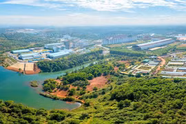 Đắk Nông, mở hàng xuất khẩu 15.000 tấn alumin cho Thụy Sỹ