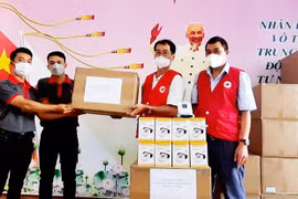 Gia Lai tiếp nhận 2.000 máy đo huyết áp với tổng trị giá 1,6 tỷ đồng