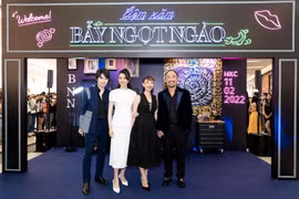 Minh Hằng, Bảo Anh, Diệu Nhi khoe dáng bốc lửa trên thảm đỏ 'Bẫy ngọt ngào'