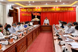 Bí thư Tỉnh ủy Hồ Văn Niên: Tiếp tục kiên trì các biện pháp phòng-chống dịch