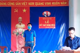 Chư Sê kết nạp Đảng cho đoàn viên ưu tú trước khi lên đường nhập ngũ