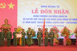 Binh đoàn 15 đón nhận Huân chương Lao động hạng ba