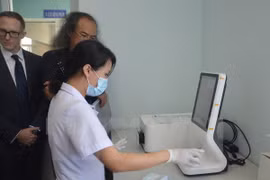 Rút ngắn tối đa thời gian xét nghiệm đột biến bệnh nhân ung thư phổi