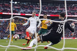 Vardy tỏa sáng, "Tam sư" thắng dễ Lithuania