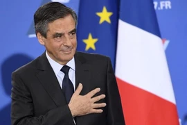 Bầu cử Pháp: Người ủng hộ lũ lượt rời bỏ Francois Fillon