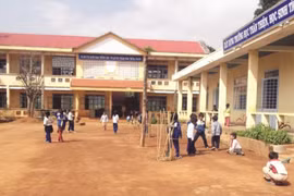 Diện mạo mới của giáo dục vùng khó Đắk Glei