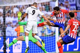 Trút mưa bàn thắng, Atletico nhấn chìm Real trong trận tranh Siêu cúp châu Âu