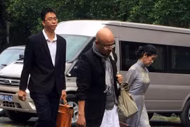 Người PN kín tiếng cạnh ông Đặng Lê Nguyên Vũ trong vụ LH nghìn tỷ