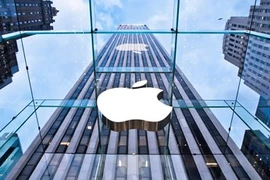 Apple trở thành công ty Mỹ đầu tiên trị giá 1.000 tỷ USD