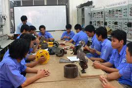 Sẽ sáp nhập trường trung cấp vào trường cao đẳng