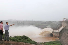Xả lũ các hồ thủy điện trên dòng Sê San: Chặt chẽ, đúng quy trình