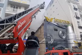 Cháy lớn tại beer club ở trung tâm Đà Lạt