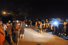 Bắt khẩn cấp nghi phạm chém chết người yêu tại quán karaoke