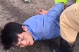 Bắt tên trộm xe máy đang trên đường tẩu thoát