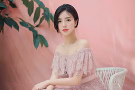 Váy hồng nude tôn nét nữ tính cho phái đẹp