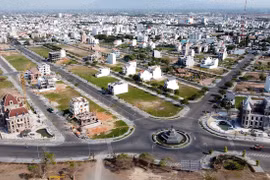 Bất thường vụ chuyển đổi sân golf Phan Thiết thành khu đô thị