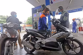 Sẽ kiểm tra, xử lý nghiêm những cây xăng 'găm hàng' chờ tăng giá