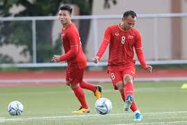 Quang Hải, Hùng Dũng ghi điểm, Trọng Hoàng có đáng lỡ hẹn với Quả bóng Vàng?