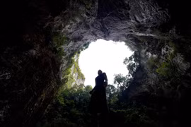 Tìm thấy lối ra hố sụt Kong huyền bí ở Phong Nha - Kẻ Bàng