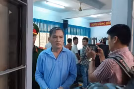 Đưa vụ ông chủ hiếp dâm cô gái khuyết tật ra xét xử