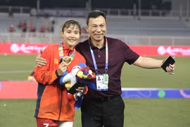 "Người hùng" SEA Games 30 của tuyển nữ Việt Nam lên bàn mổ