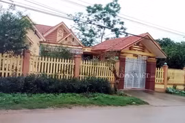 Thanh Hoá: 3 lãnh đạo xã bị loại khỏi quy hoạch vì để vợ, con "lạc" vào hộ cận nghèo