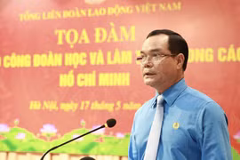 Mỗi cán bộ công đoàn cần học tập 6 phong cách của Chủ tịch Hồ Chí Minh